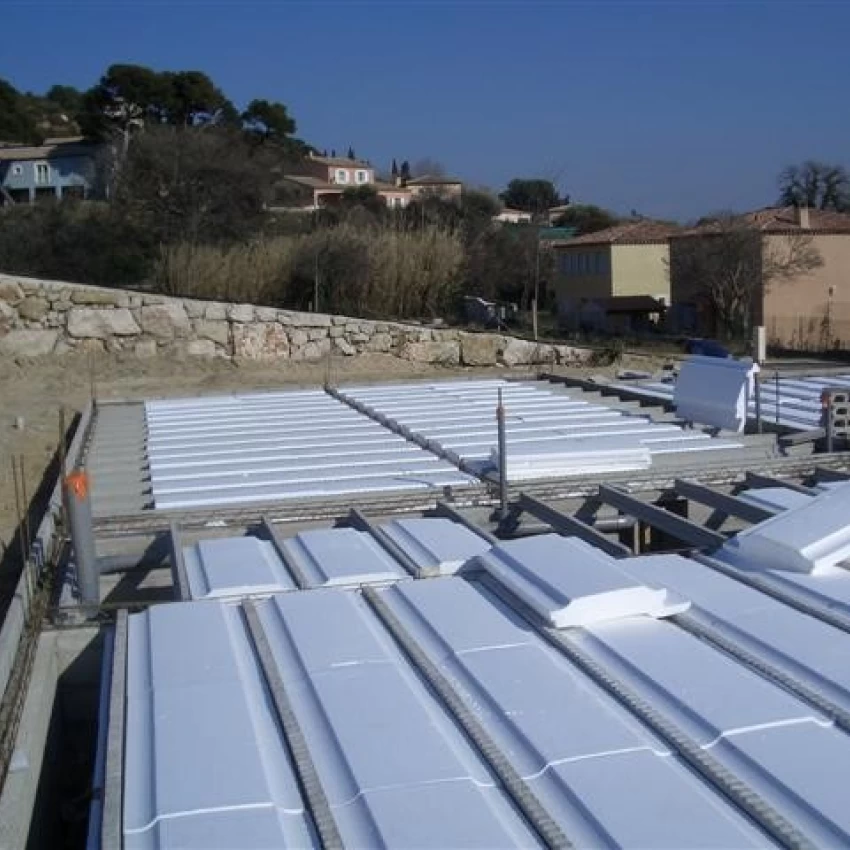 Construction de vide sanitaire pour une maison près de Marseille - Style House